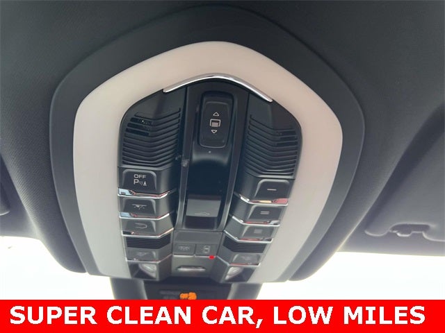 2023 Porsche Macan S