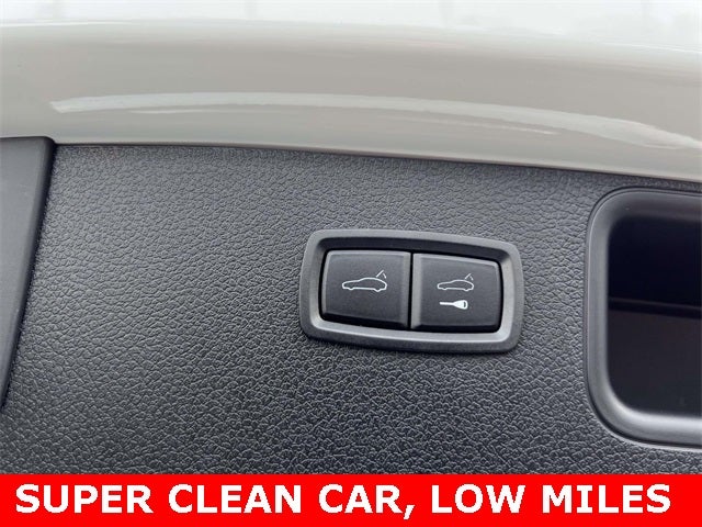 2023 Porsche Macan S