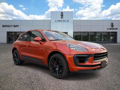 2022 Porsche Macan S