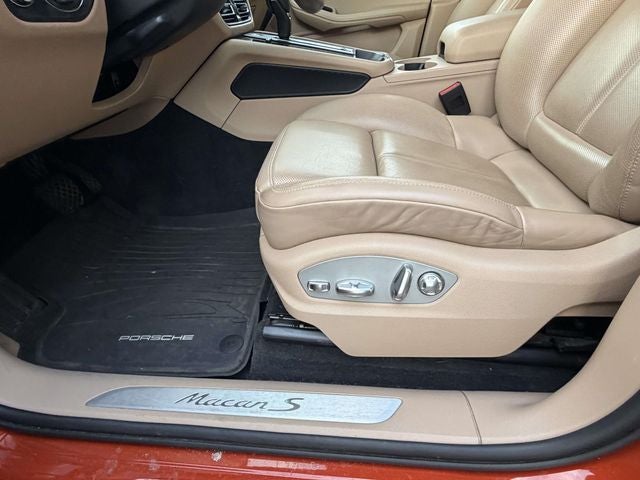 2022 Porsche Macan S