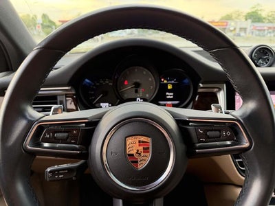 2022 Porsche Macan S