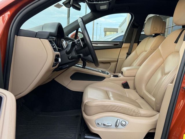 2022 Porsche Macan S