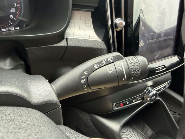 2019 Volvo XC40 Momentum