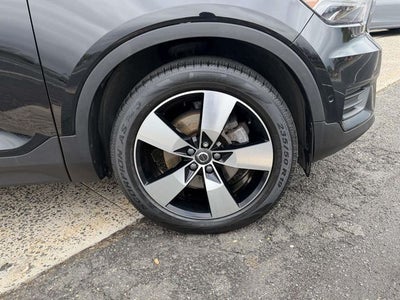 2019 Volvo XC40 Momentum