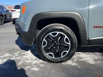 2016 Jeep Renegade Trailhawk